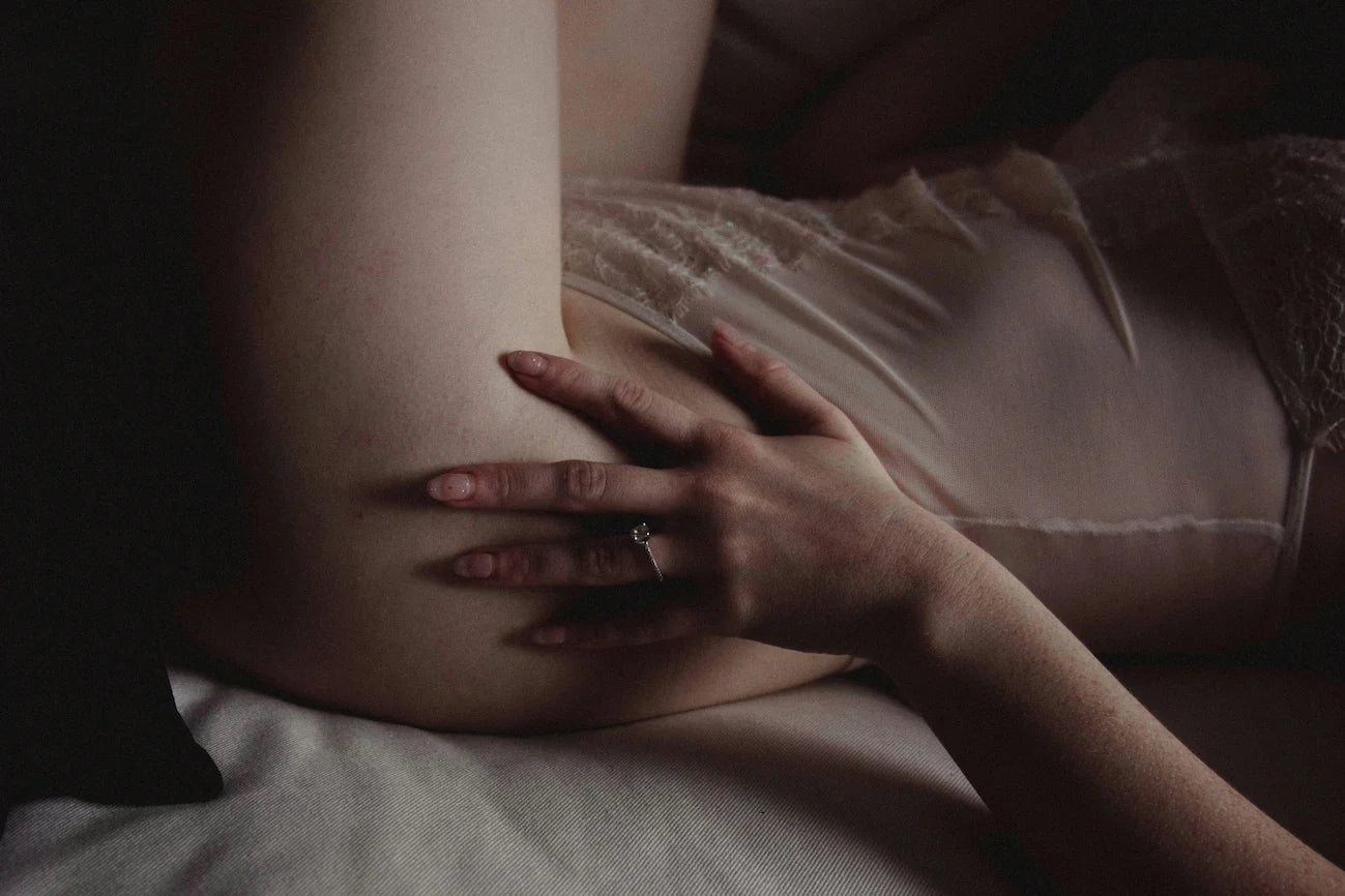 12 Best Sex Positions for Plus Size Couples (Comfort First)