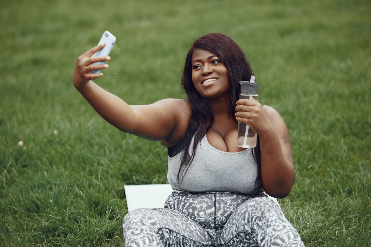 Online Dating as a Plus-Size Woman: The Things No One Talks About