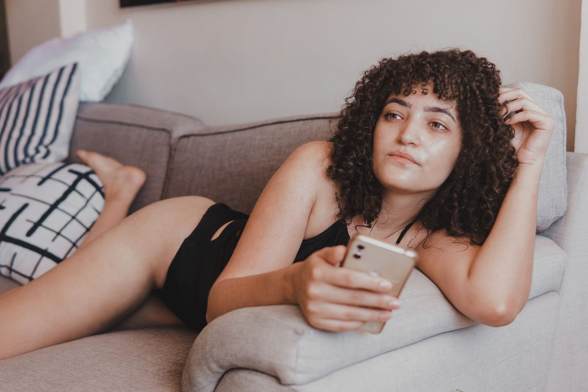 I Stopped Giving Out My Number on Dating Apps: Best Decision I Ever Made