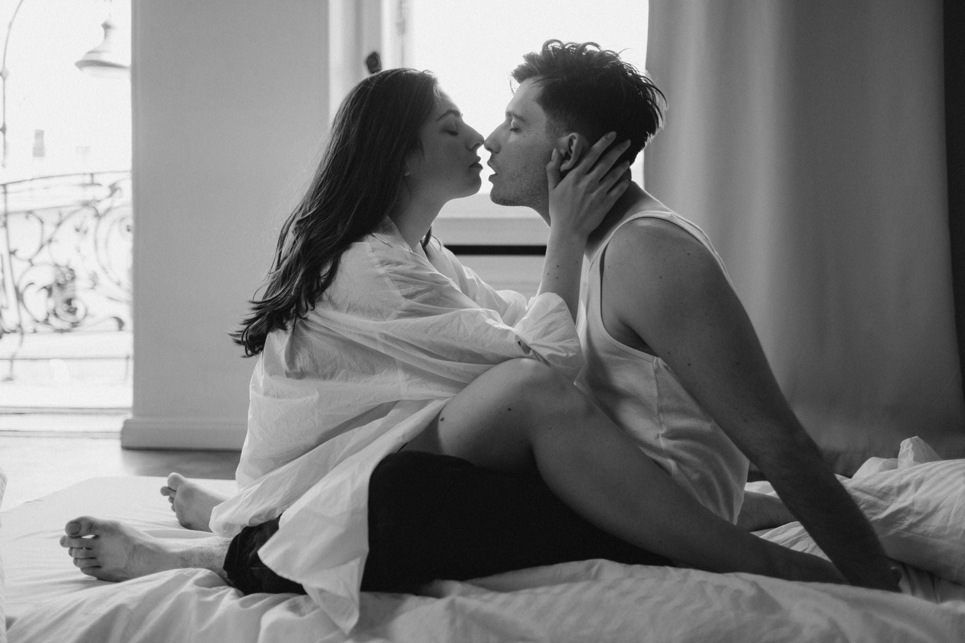 3 Super Hot Ways To Pleasure Your Man Every Time: The Guide He'll Never Ask For But Always Wanted