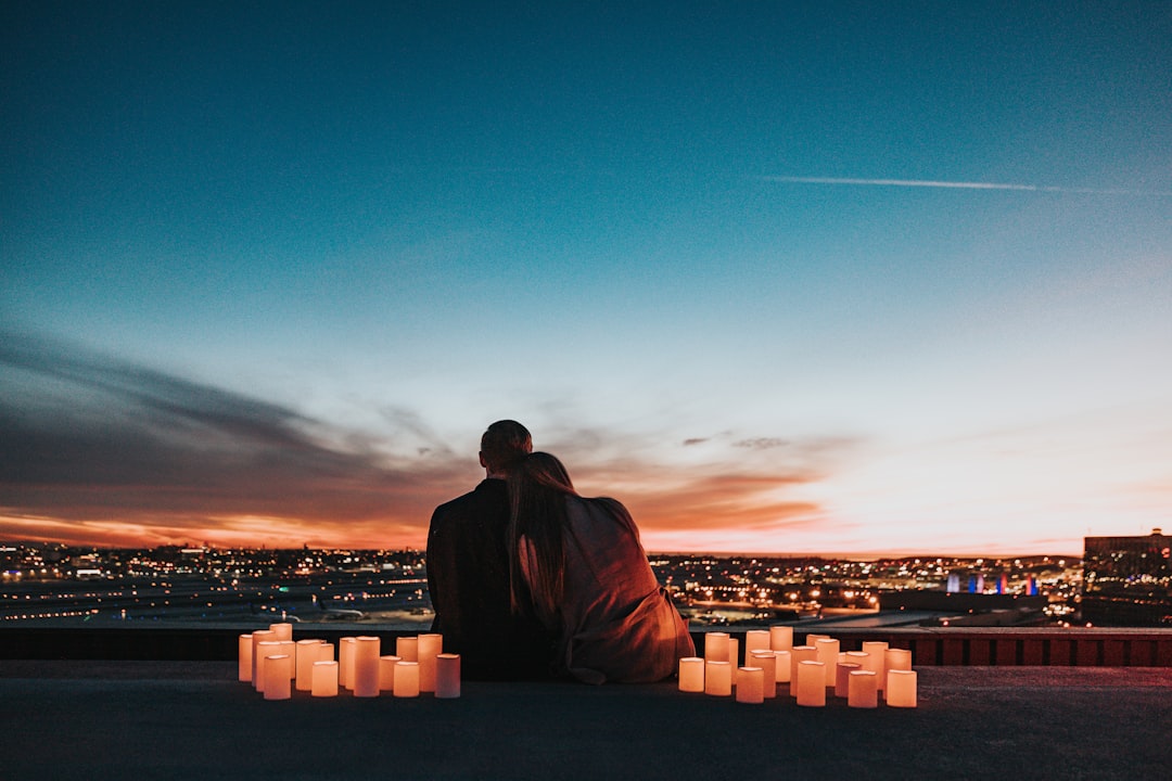 9 Relationship Warning Signs You Might Not Even Notice: The Quiet Red Flags Doing the Most Damage