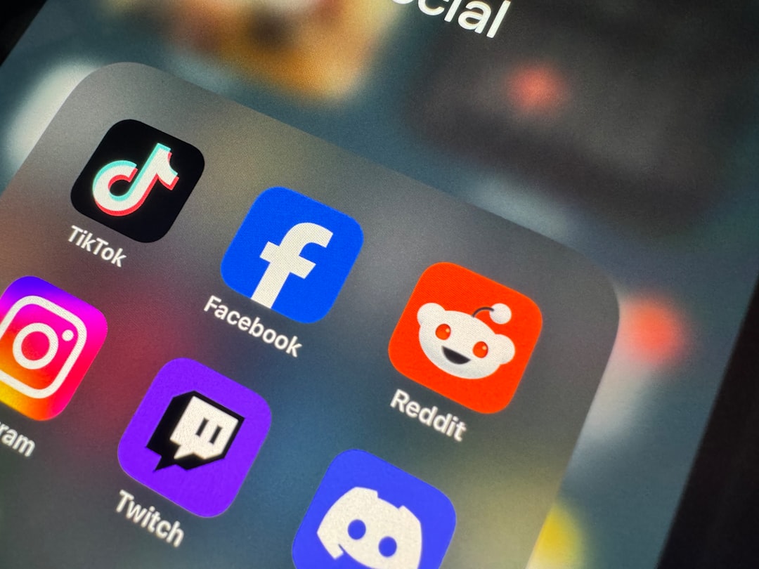 Dating App Openers That Actually Get Replies: Swipe Right on Your Conversation Game
