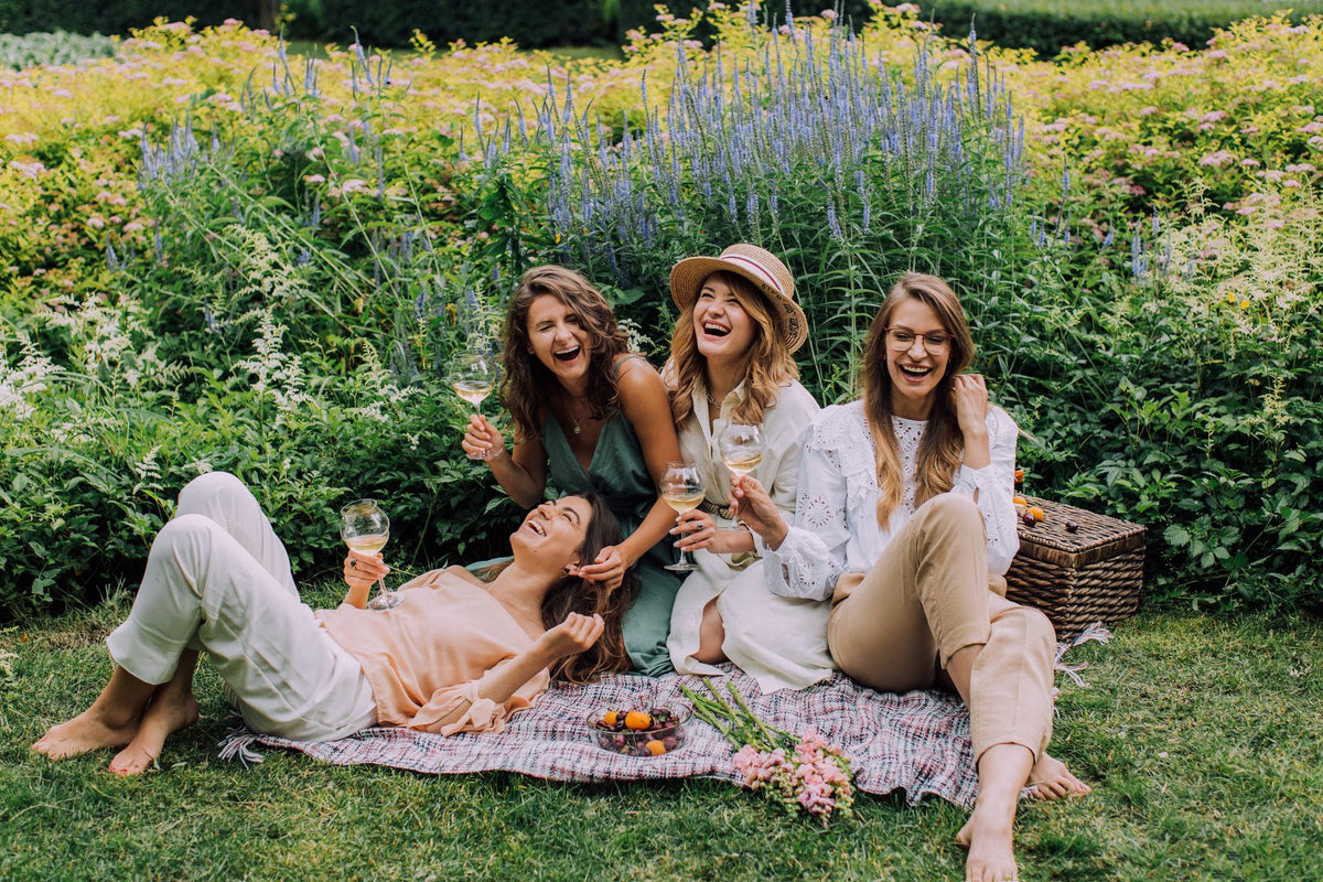 The Meaning of Girl's Girl: What It Actually Means (And Why It's More Complicated Than TikTok Says)