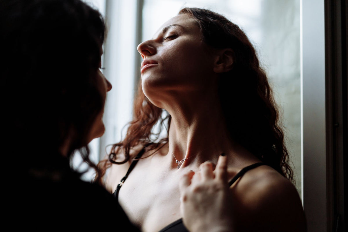 How to Use Choking During Sex: The Honest Guide to Kinkier, Safer Breath Play