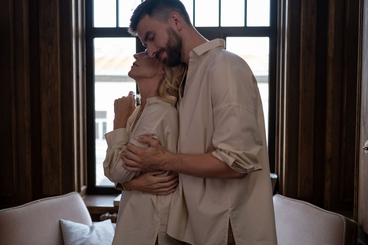 How To Make Love To Your Man Intensely: The Guide to a Deeper Connection