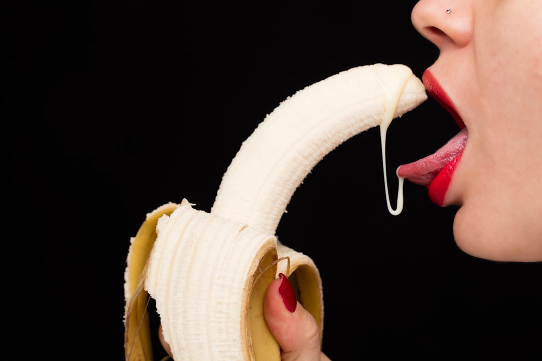Blow Job Tips: The Honest Guide Nobody Gave You in Sex Ed